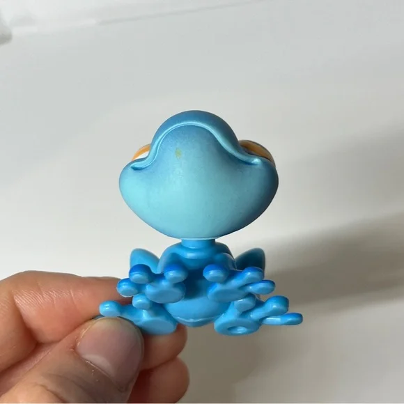 Authentic Littlest Pet Shop LPS Hasbro #806 Blue Spotted Frog Trampoline Orange - Picture 3 of 11